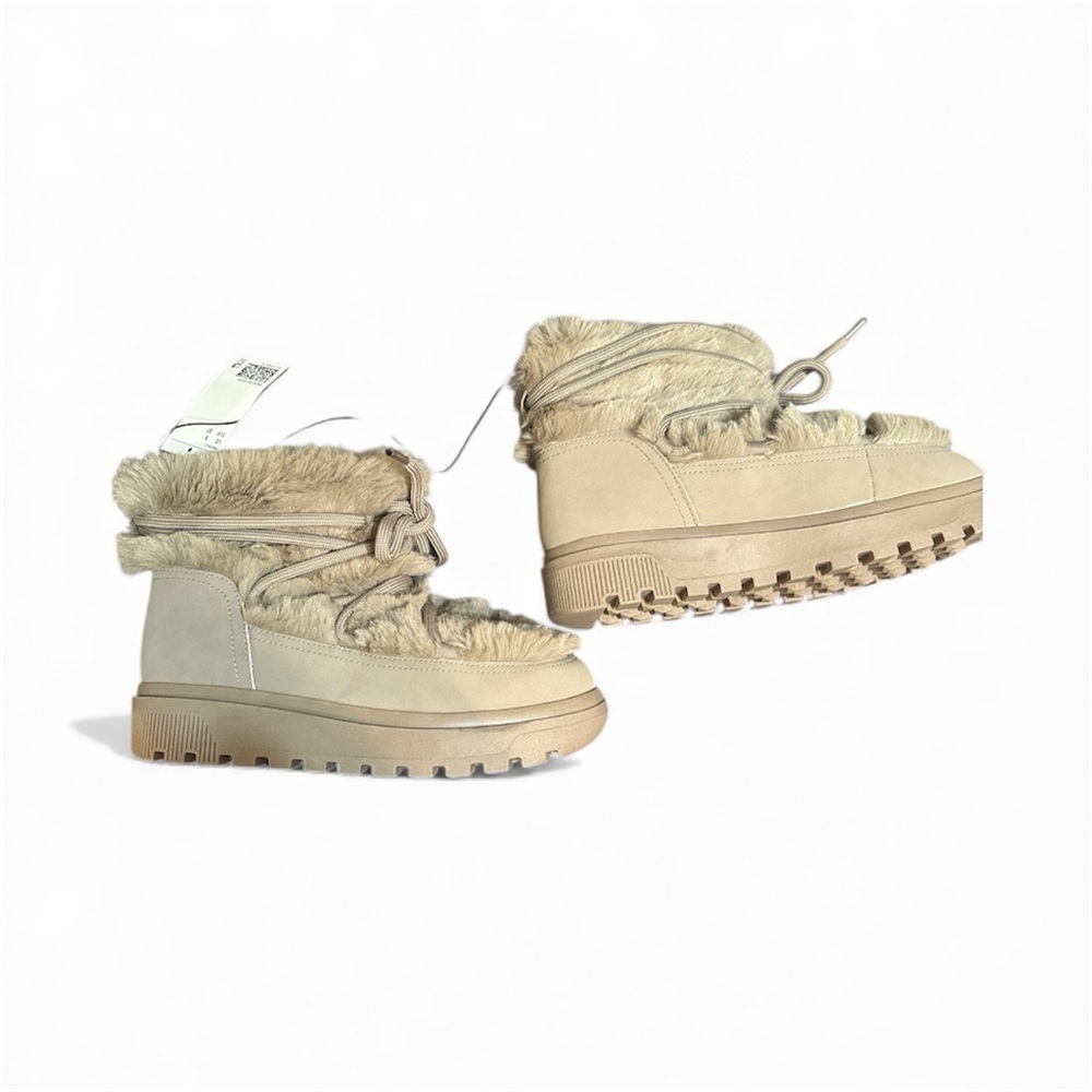 H&M Lace Up Fur Boots Women’s Size 5 - Picture 3 of 5